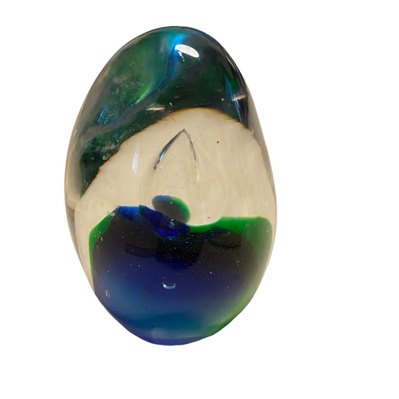 Pier 1 One Imports Art Glass Egg Shaped Paperweight Home Office Decor - Picture 6 of 9